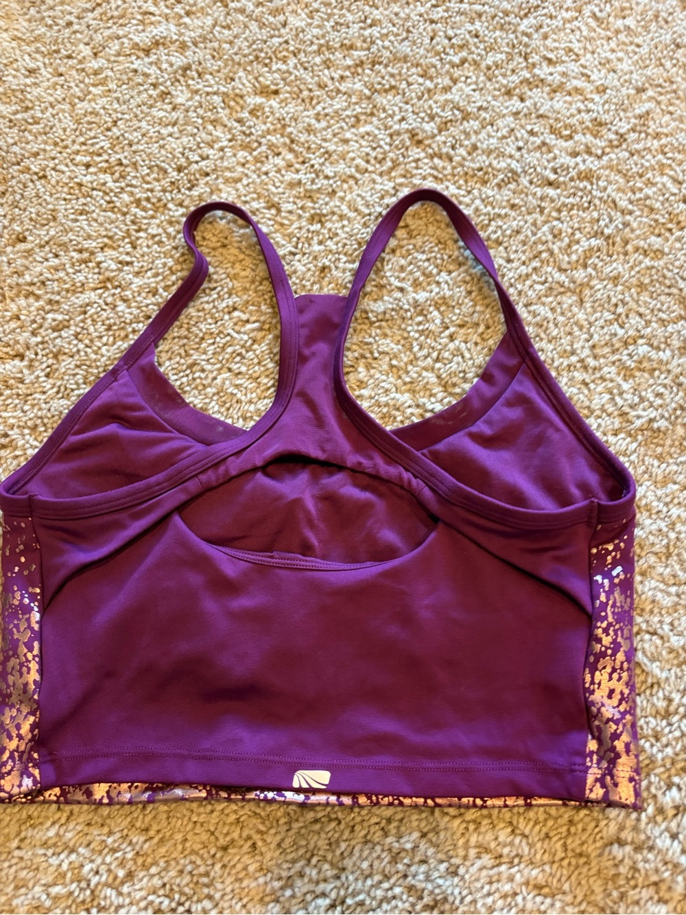 Purple cropped sports bra top with coppery print - Picture 4 of 7